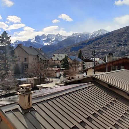 Maison Calme Independante Et Vue Sur Les Montagnes 布里昂松 外观 照片